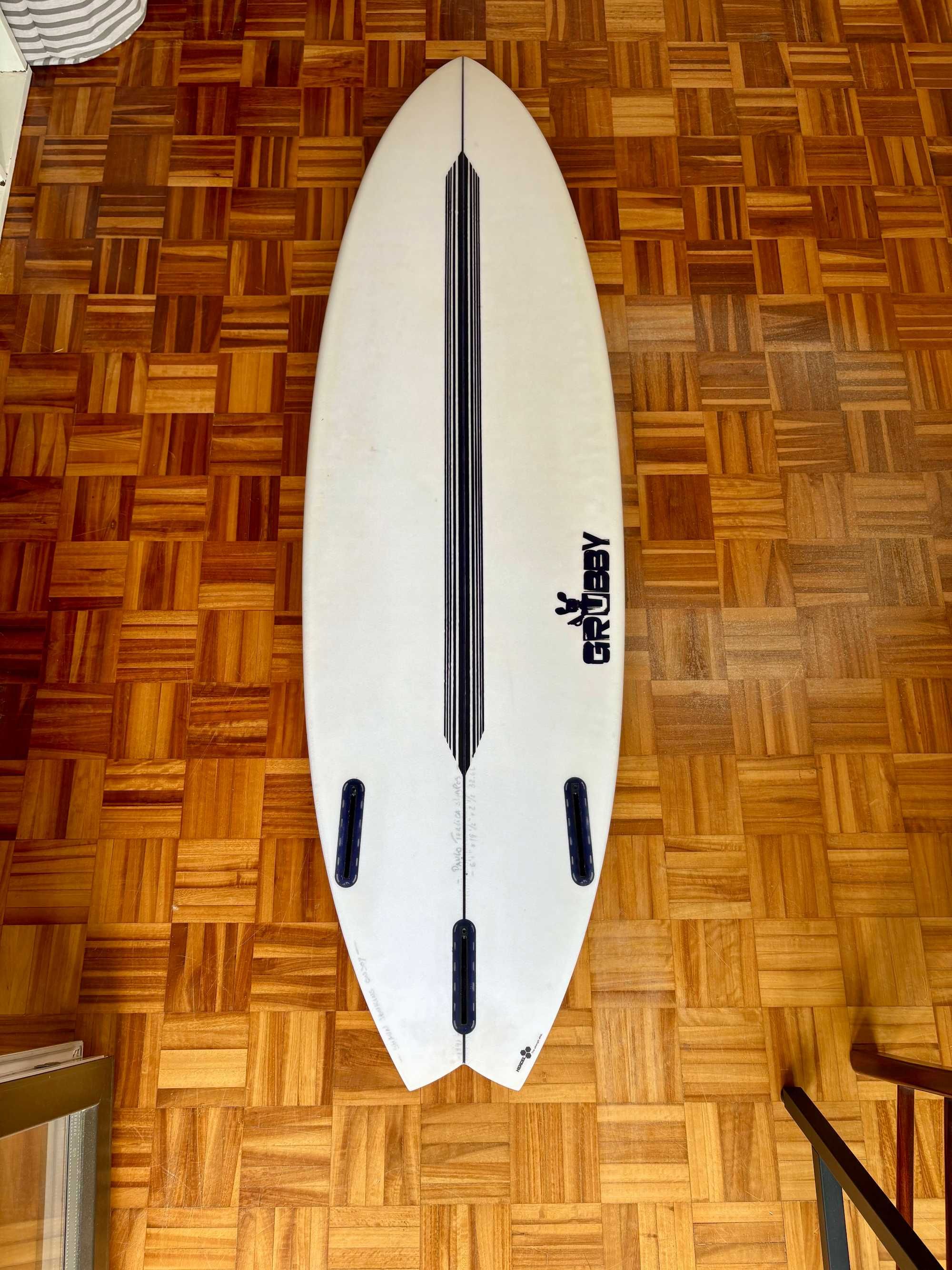 Grubby Custom Epoxy 6.1, 19 1/4, 32.6L