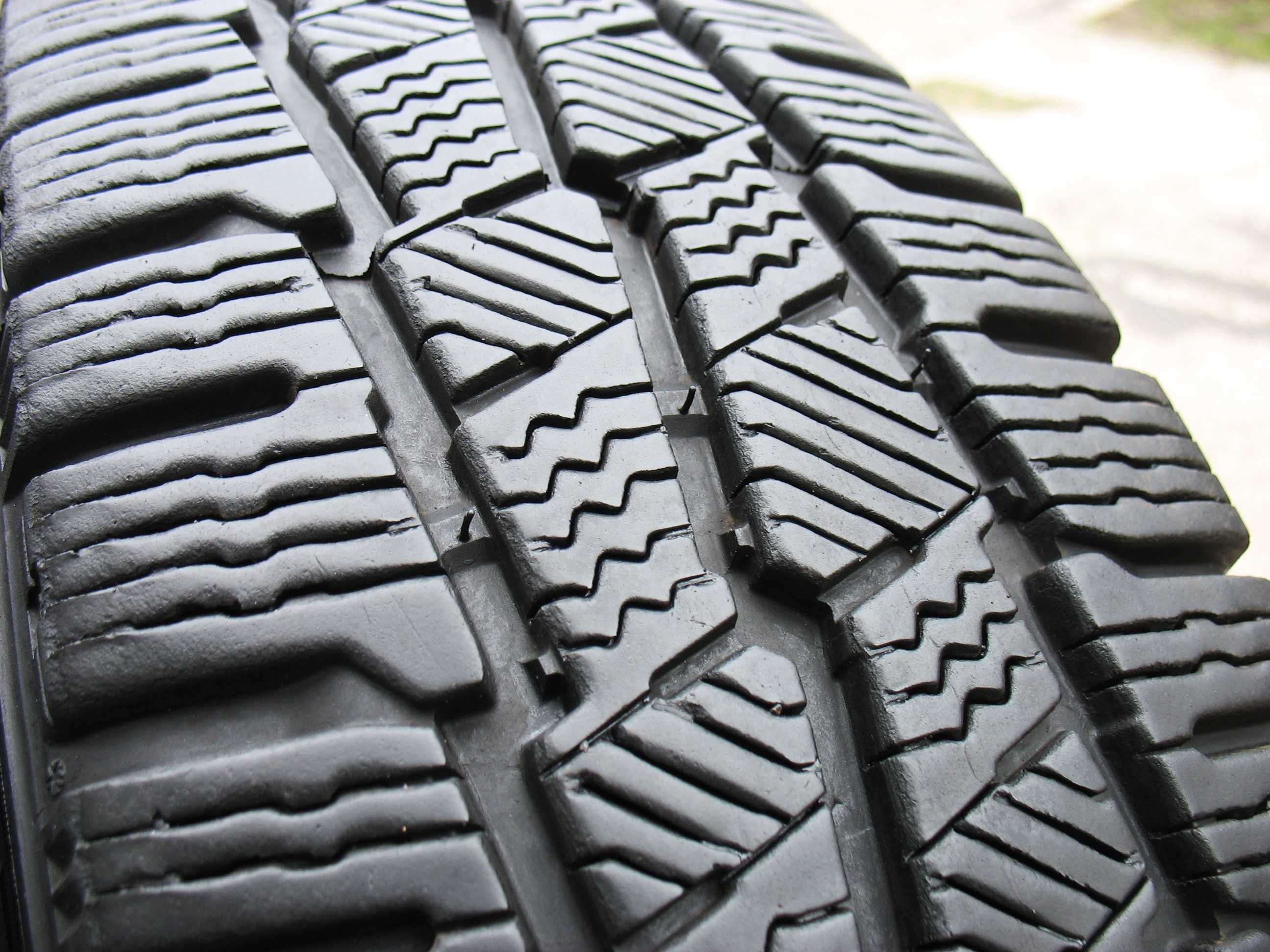 Opony 185/75r16C Michelin M+S 9mm cena za 2szt 2019r