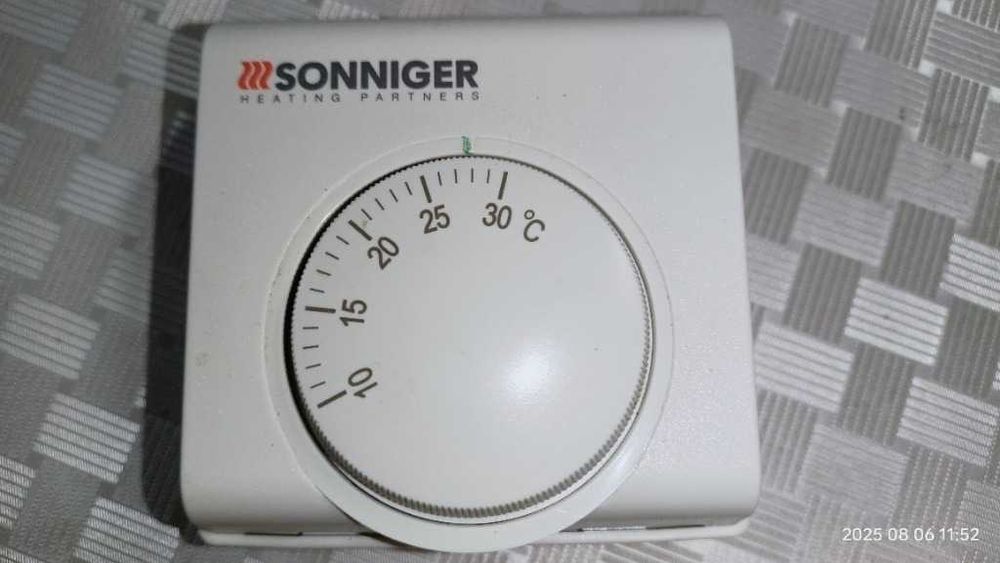 Sterownik temperatury pokojowy SONNIGER TR-010