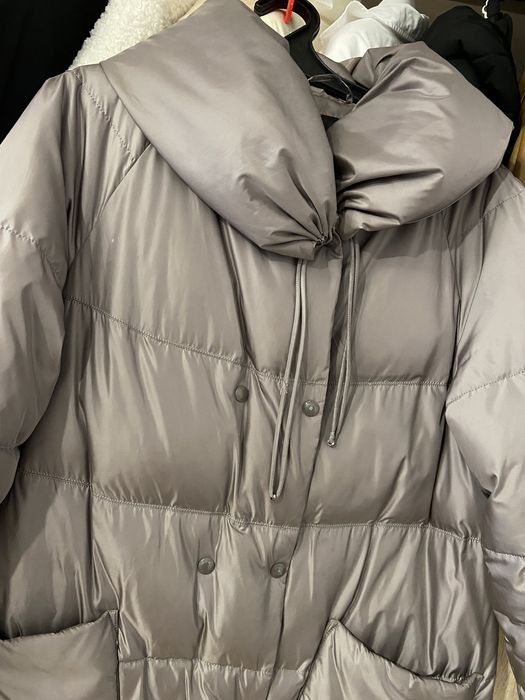 Пуховик зимовий , плащ