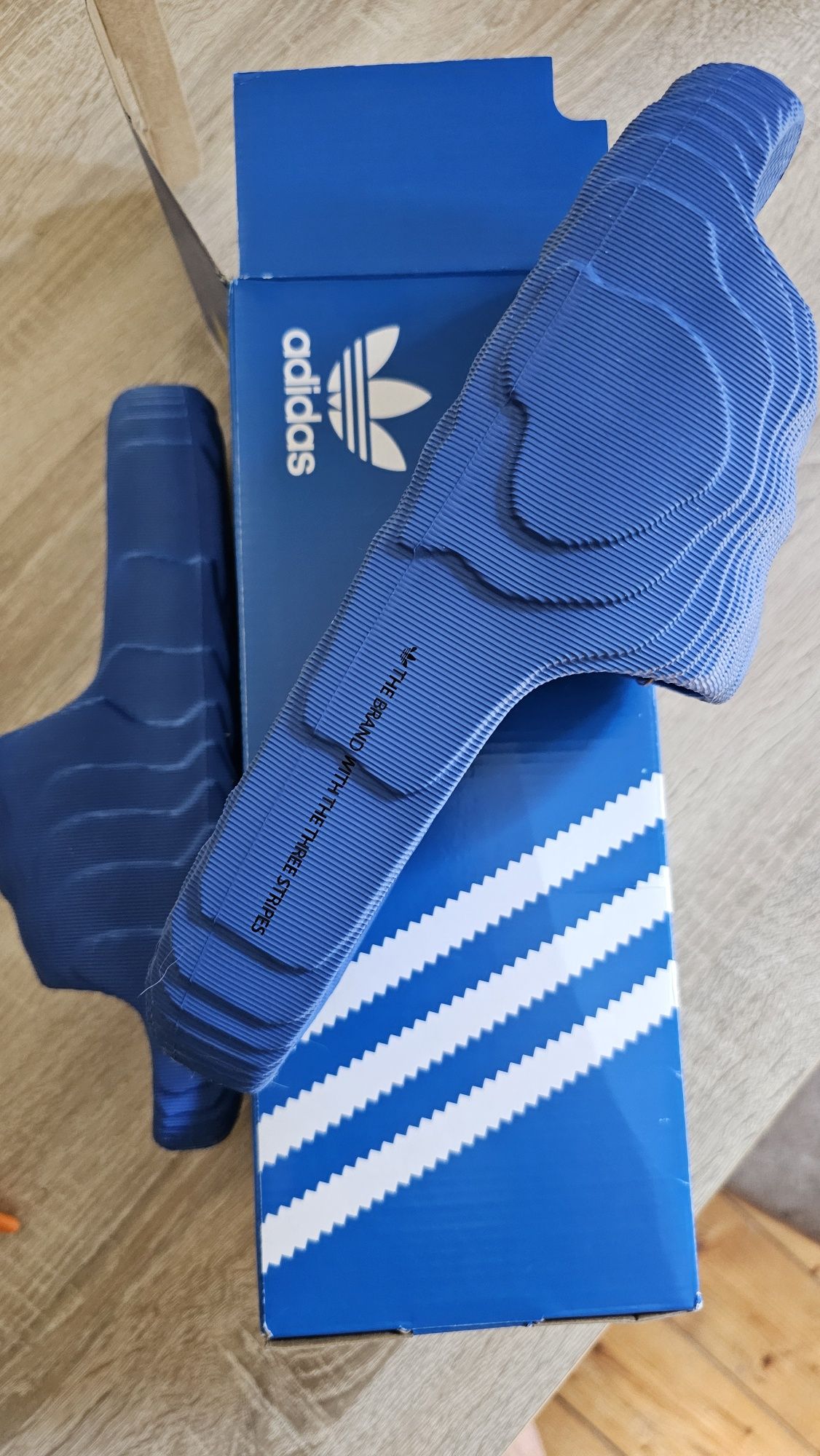 Adidas Adilette 22 Blue Bird roz. 44,5