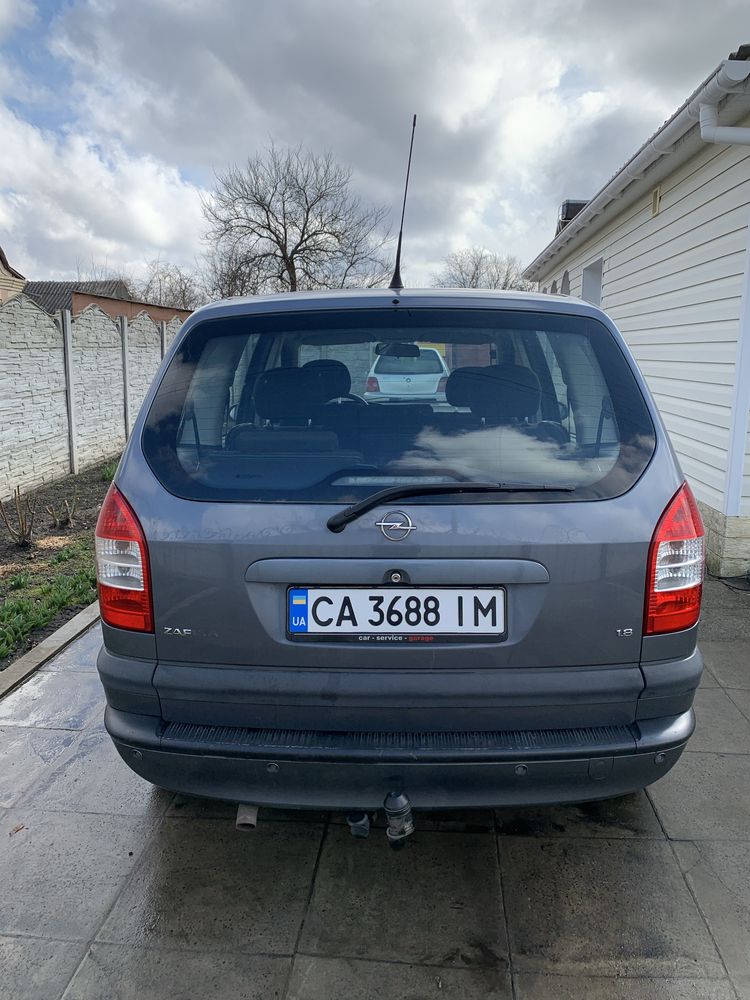 Машина Opel zafira 1.8 (опель зафіра) astra meriva