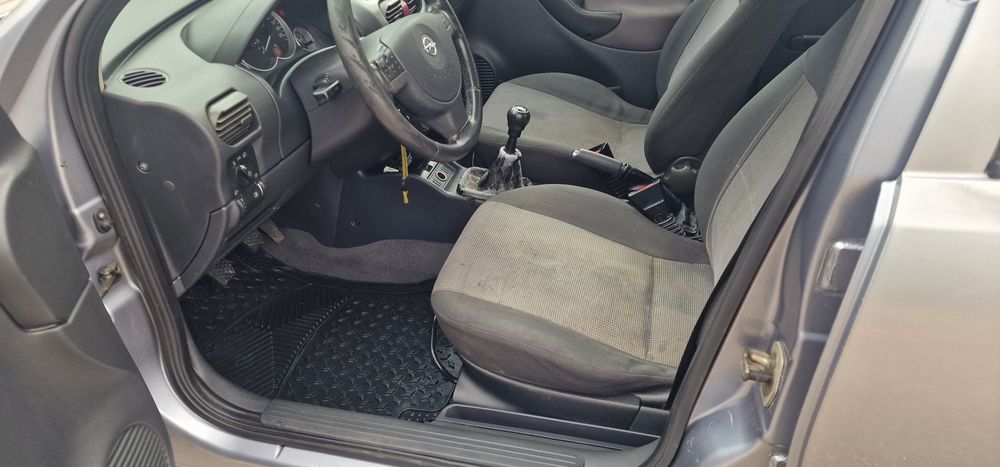 Opel corsa 1.3 cdti
