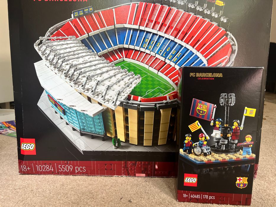 LEGO Creator Expert 10284 Camp Nou + LEGO 40485 kibice FC Barcelona