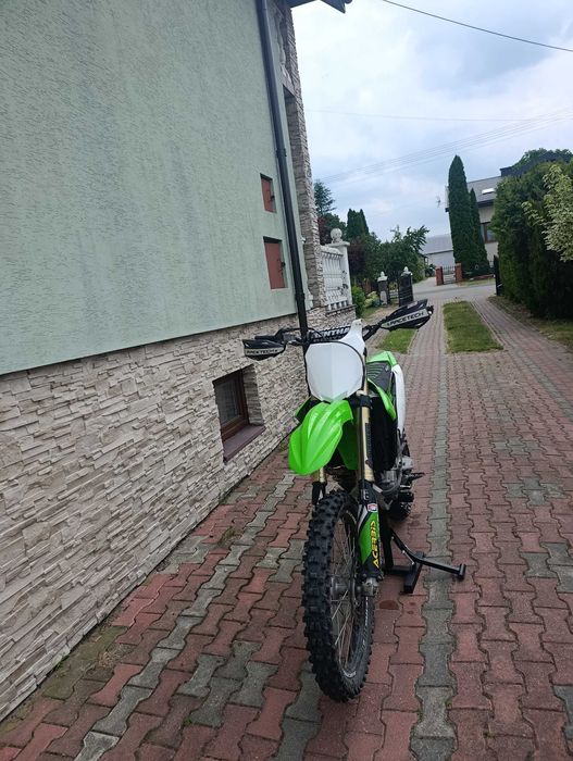 Kawasaki kx250f cross 2014