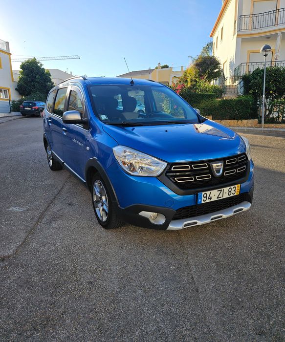 Dacia Lodgy 1.5 Blue dCi 115cv Stepway 7L