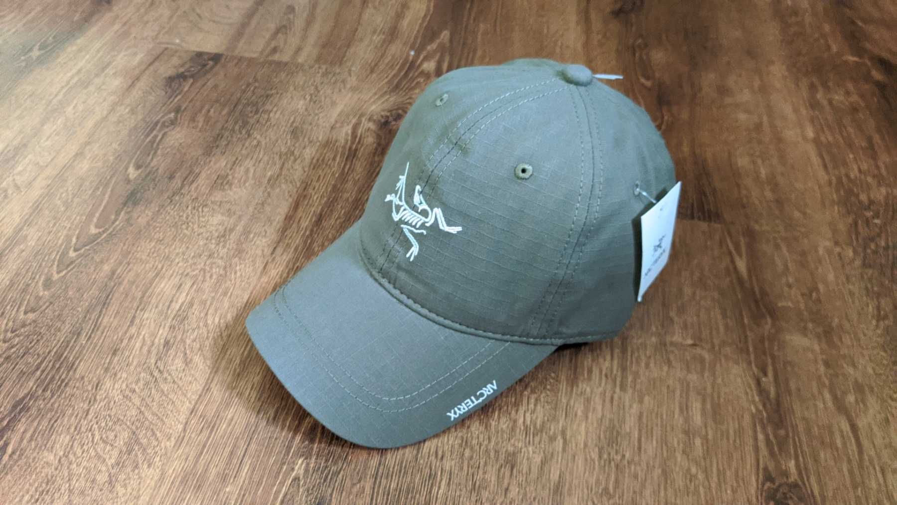 Кепки бейсболки Arcteryx Under Armour