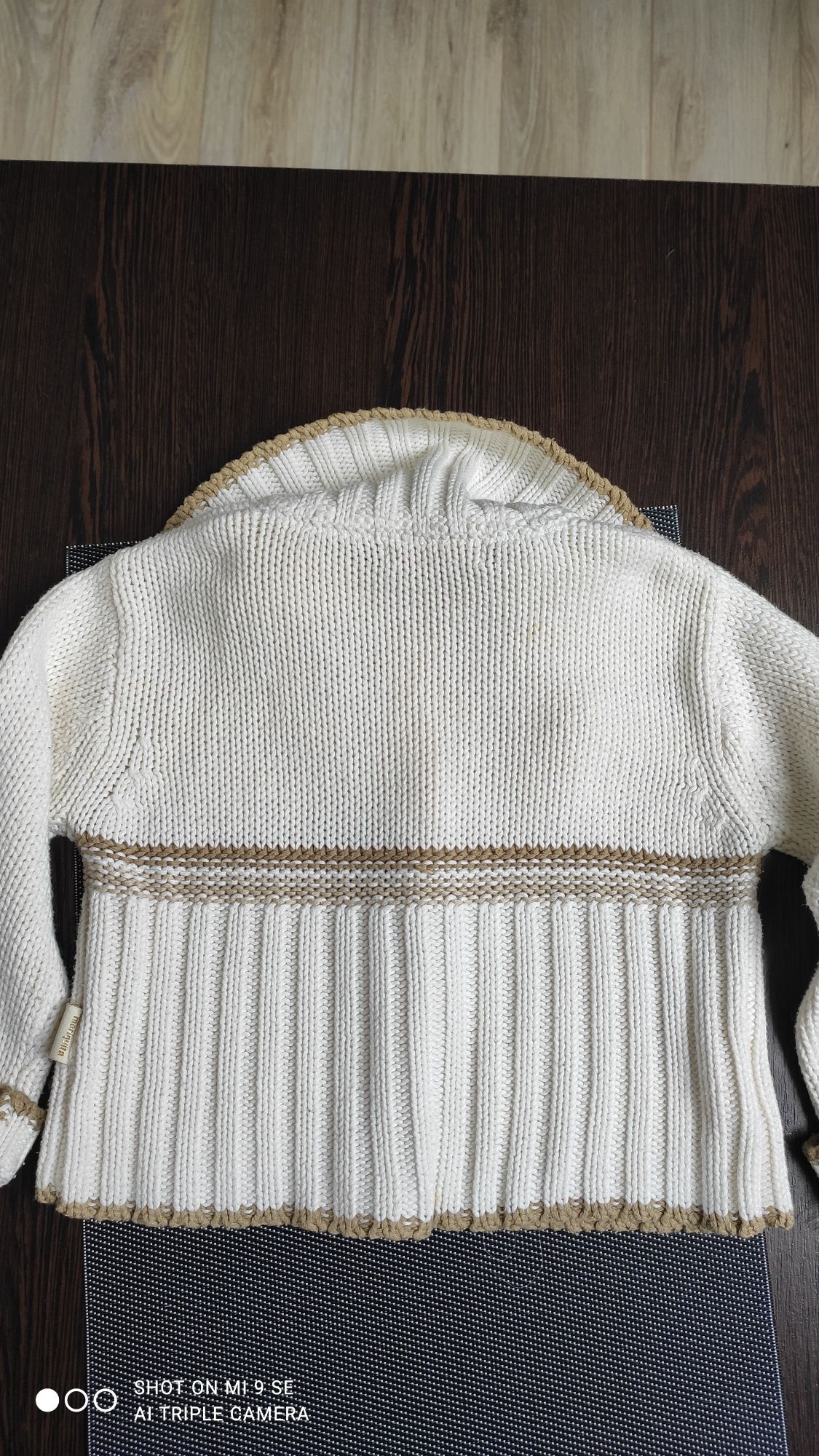 Sweterek dla dziewczynki Mariguita rozmiar 92