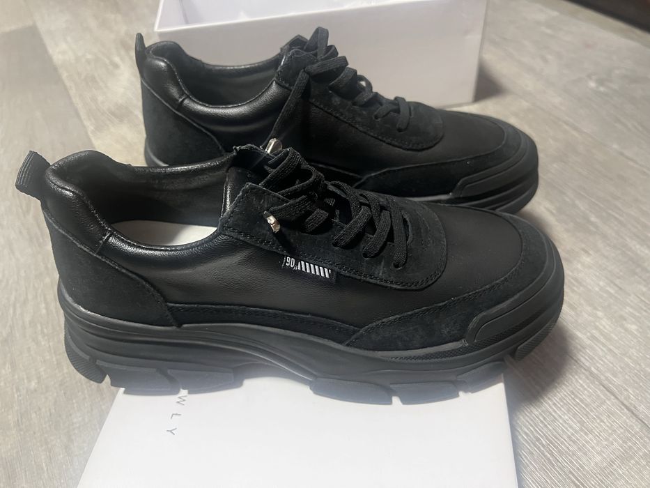 Ботинки крассовки