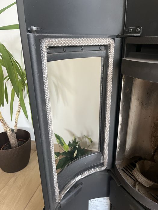 Kominek Osberg Levana 6kW pelet do serwisu