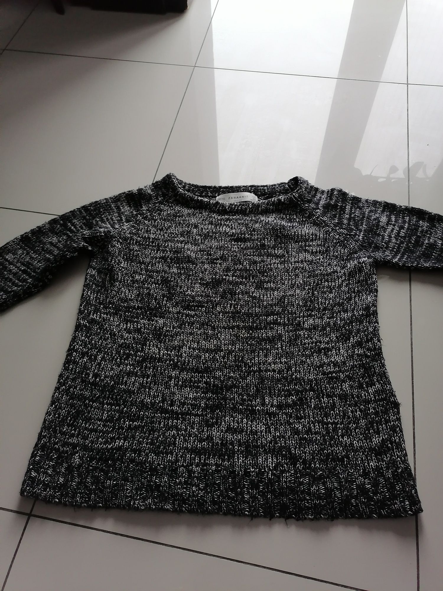 Czarny Sweter Zara