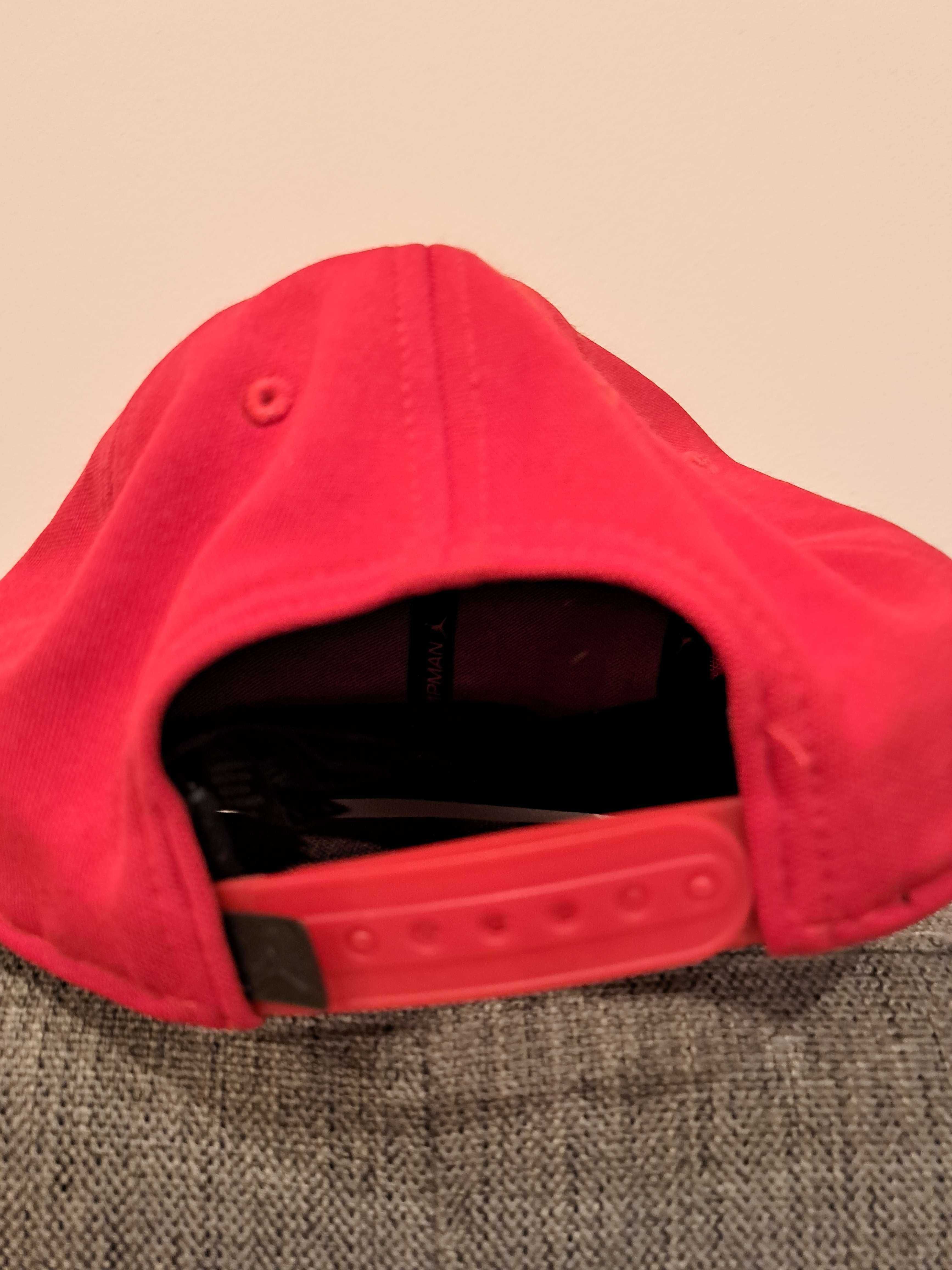 Czapka Jordan Czerwona