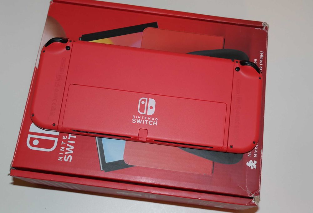Nintendo Switch Oled Mario, 256 GB przeróbka Kamikaze CFW + Dodatki