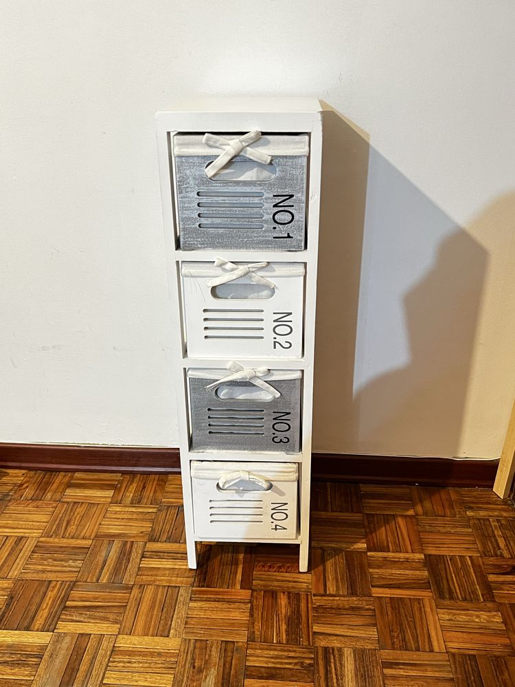Modulo Em Madeira com 4 Gavetas