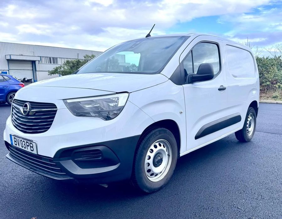 Opel e-Combo 50 kWh Edition