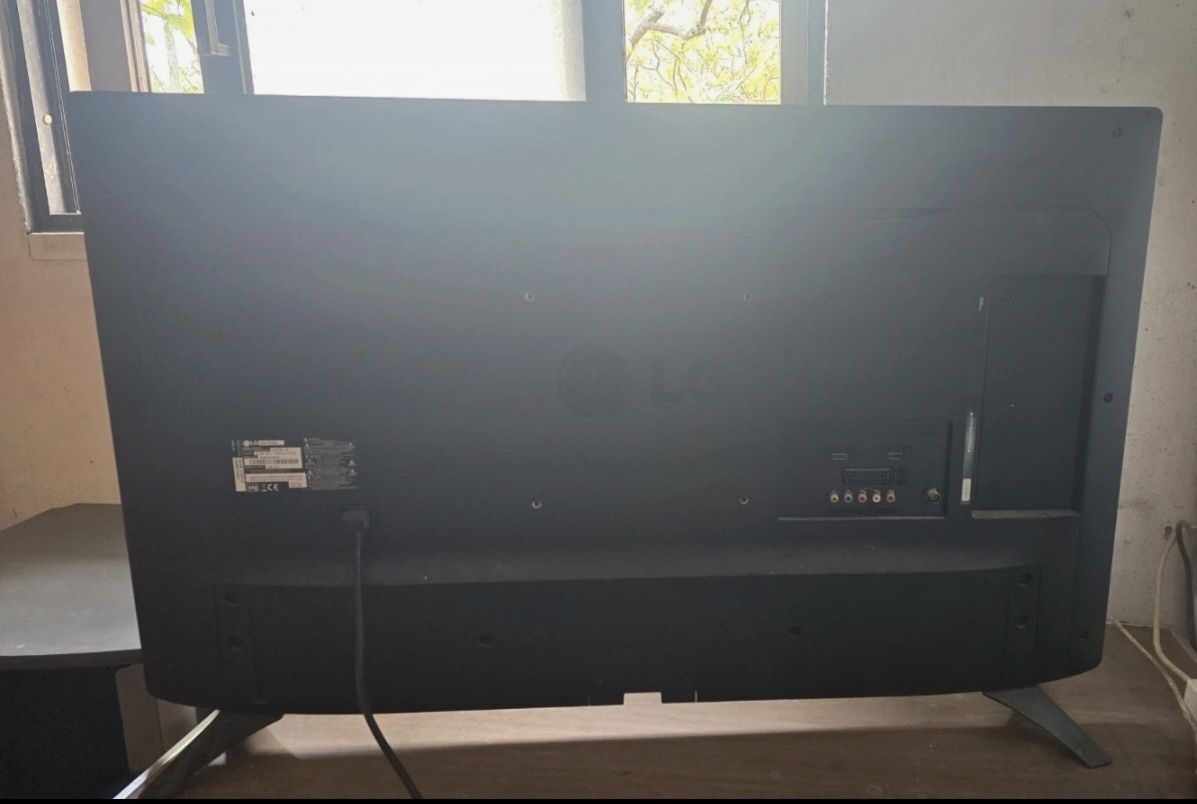 Televisão LCD LG