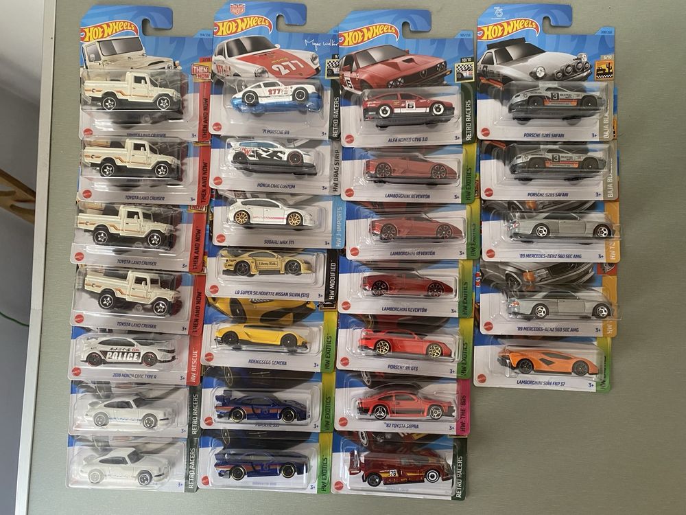 Hotwheels Main Line