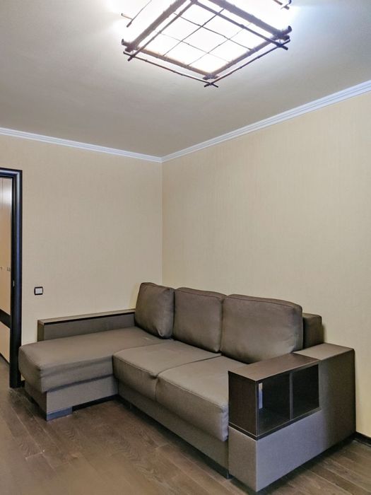 Здам Ік квартиру Драгоманова 15а, метро Позняки