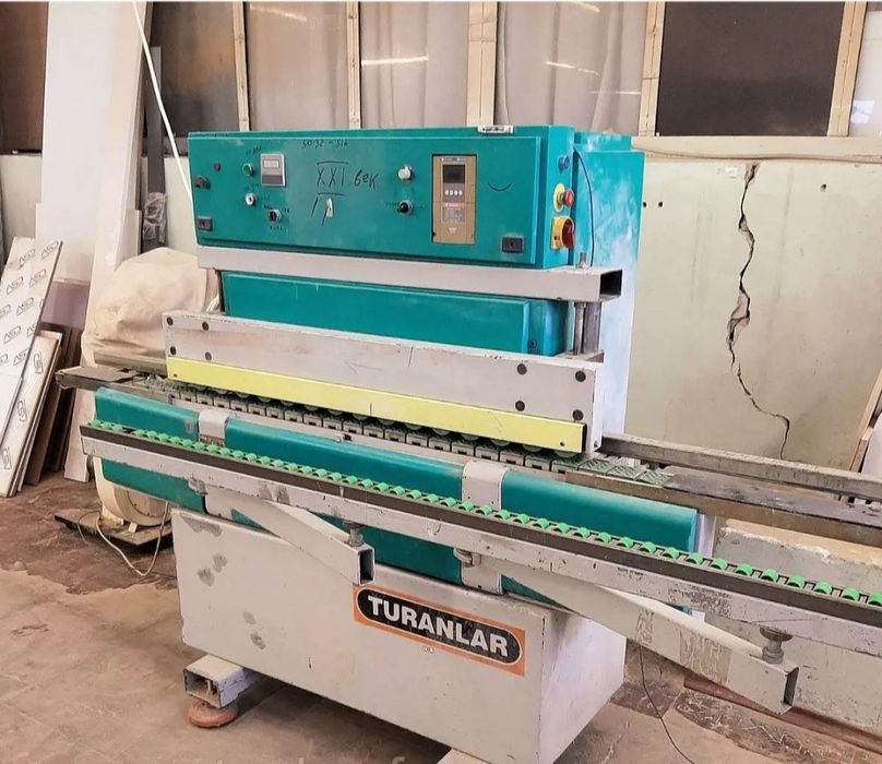 Станок на мебельно столярного производство