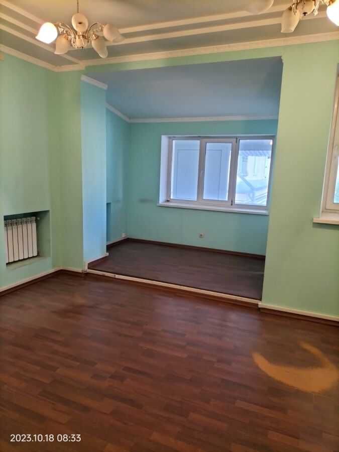 мансардне приміщення 3 пов, Полтава, вул. Соборності, 19