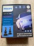 Лампи Philips LED-HL H7 Ultinon Pro9000 HL
