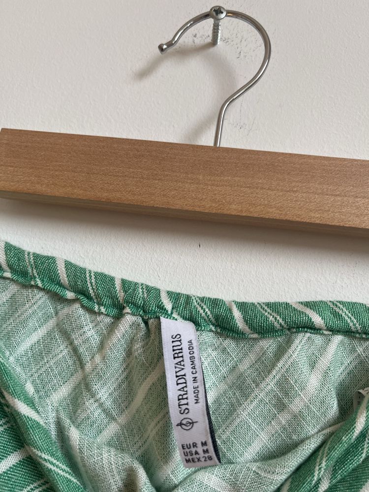 Stradivarius zielona lniana długa spódnica w białe paski rozmiar M 38