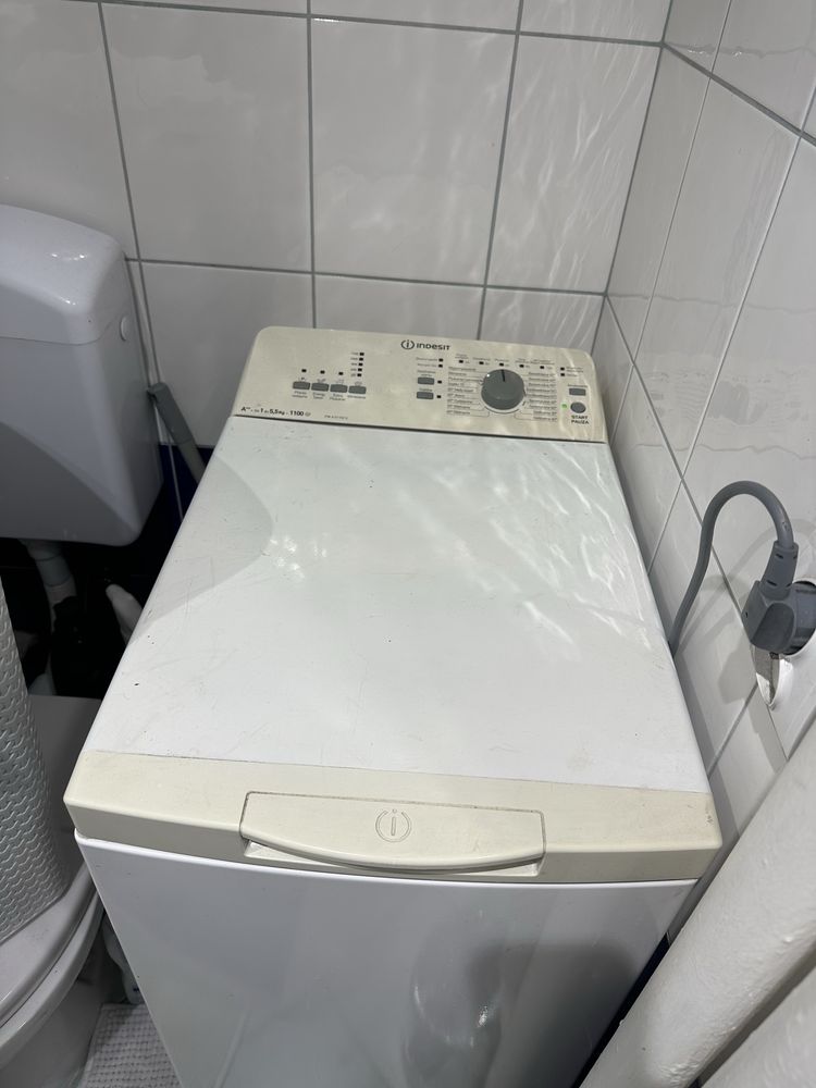 Pralka INDESIT wsad od góry