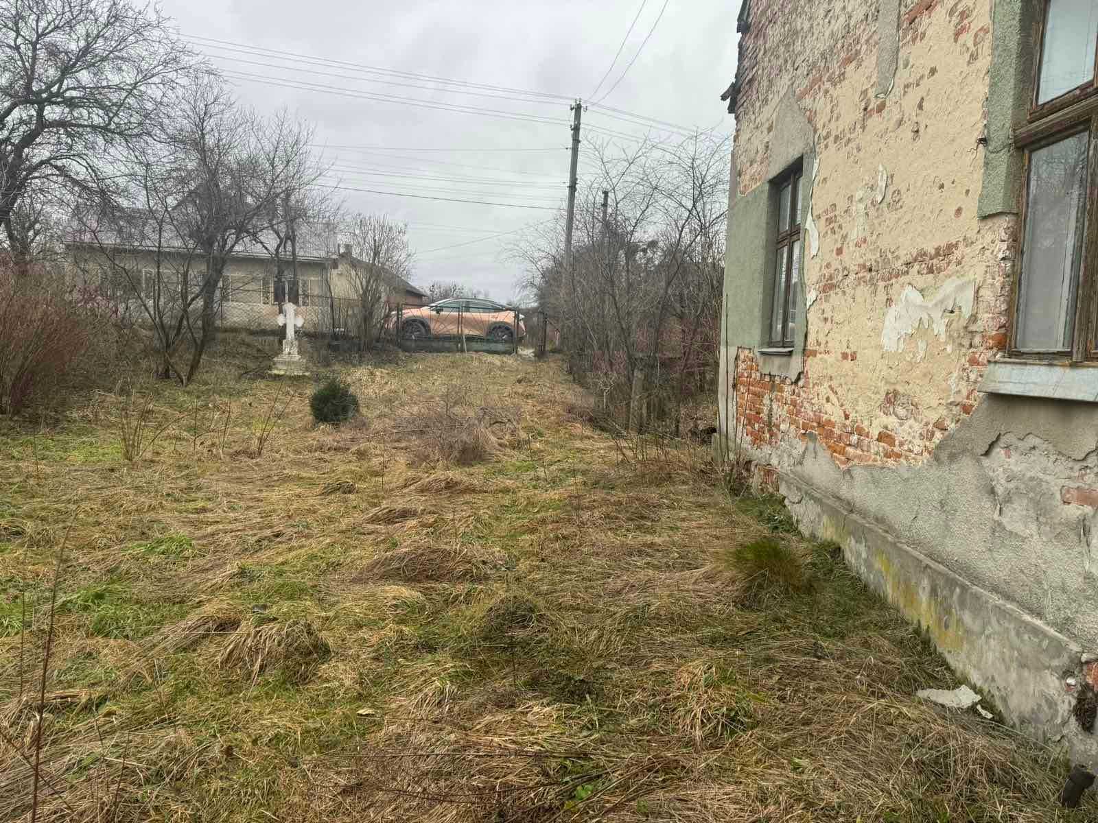 Продаж будинку в с. Шпильчина  (25 км. від Львова).