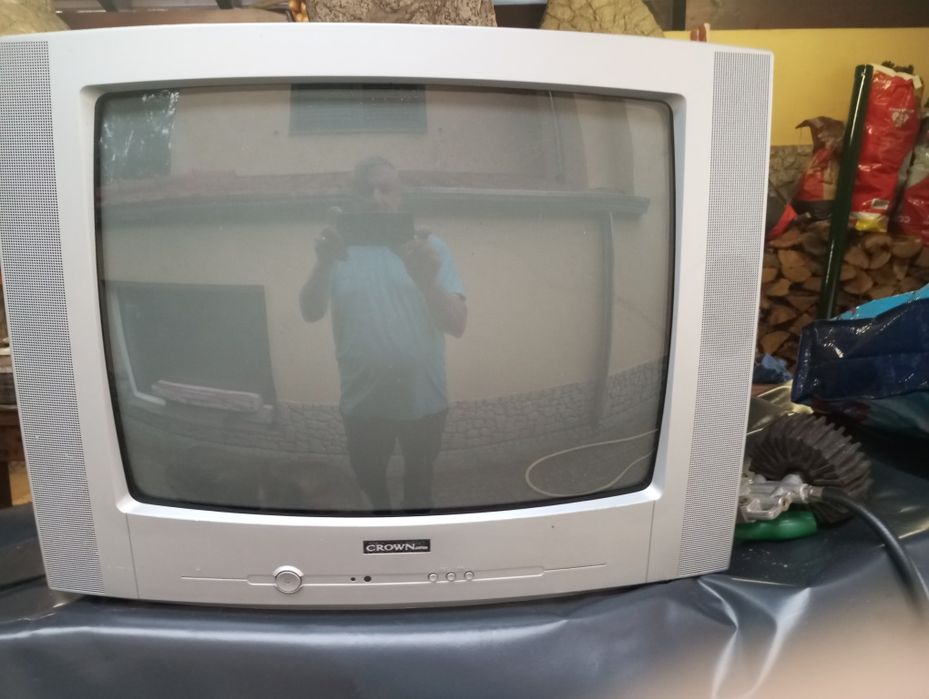 TV 55cm crown como nova