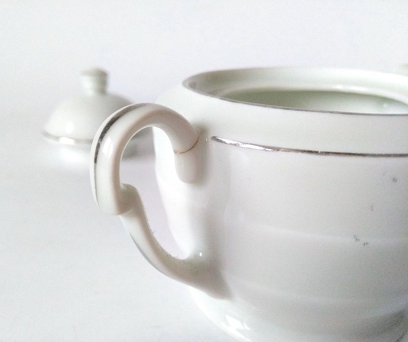 Cukiernica art deco biała srebrzona porcelana zabytek antyk