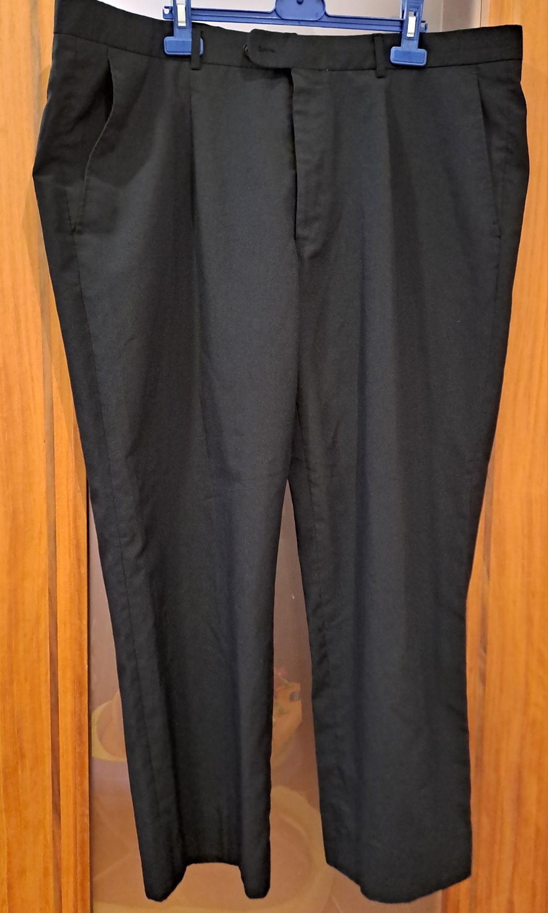 Calça de fato tam.56 preto