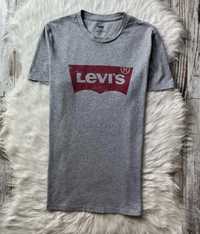 Фирменная футболка Levi's