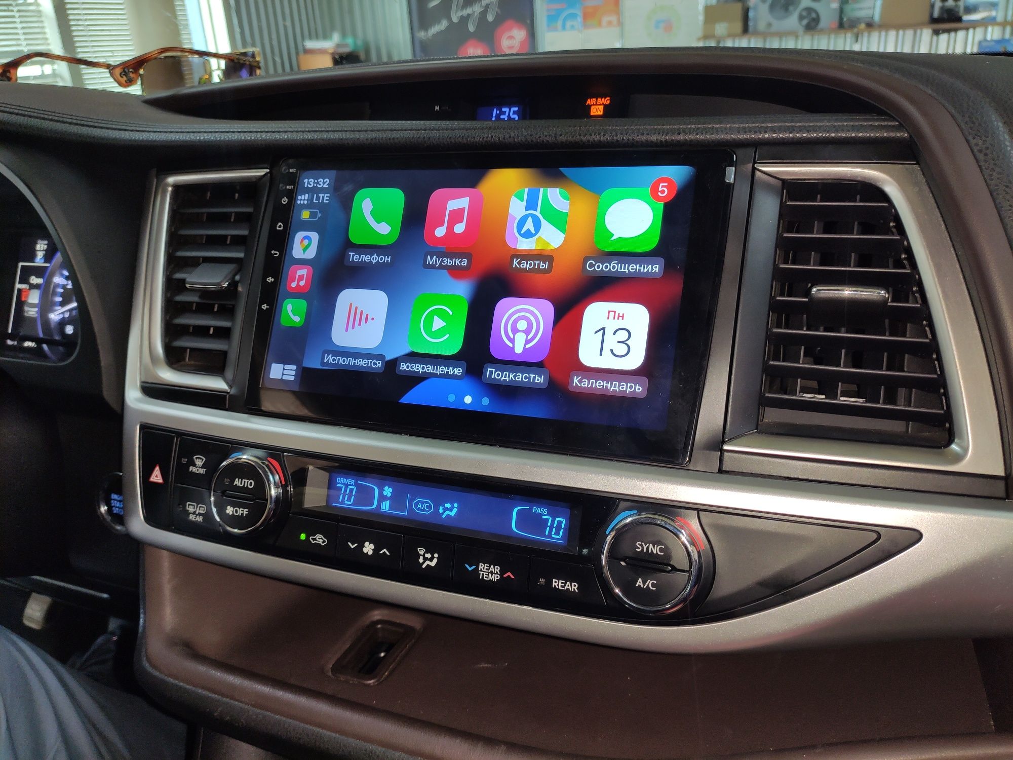 Новая магнитола Toyota Highlander 2015-2019 г с CarPlay+QLED 8 ядер 4G