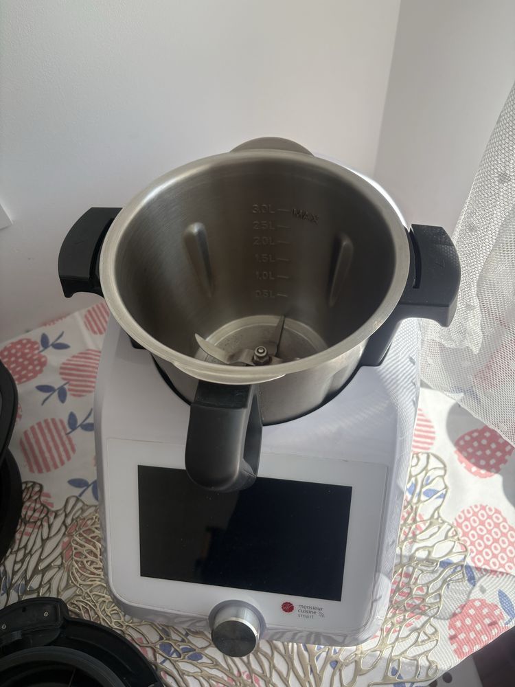 Monsieur Cuisine Smart na gwarancji, praktycznie nowy