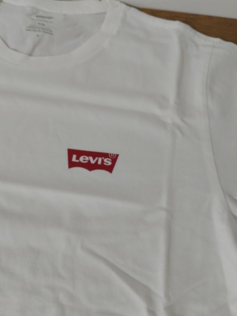 Conjunto de 2 t-shirt's Levi's