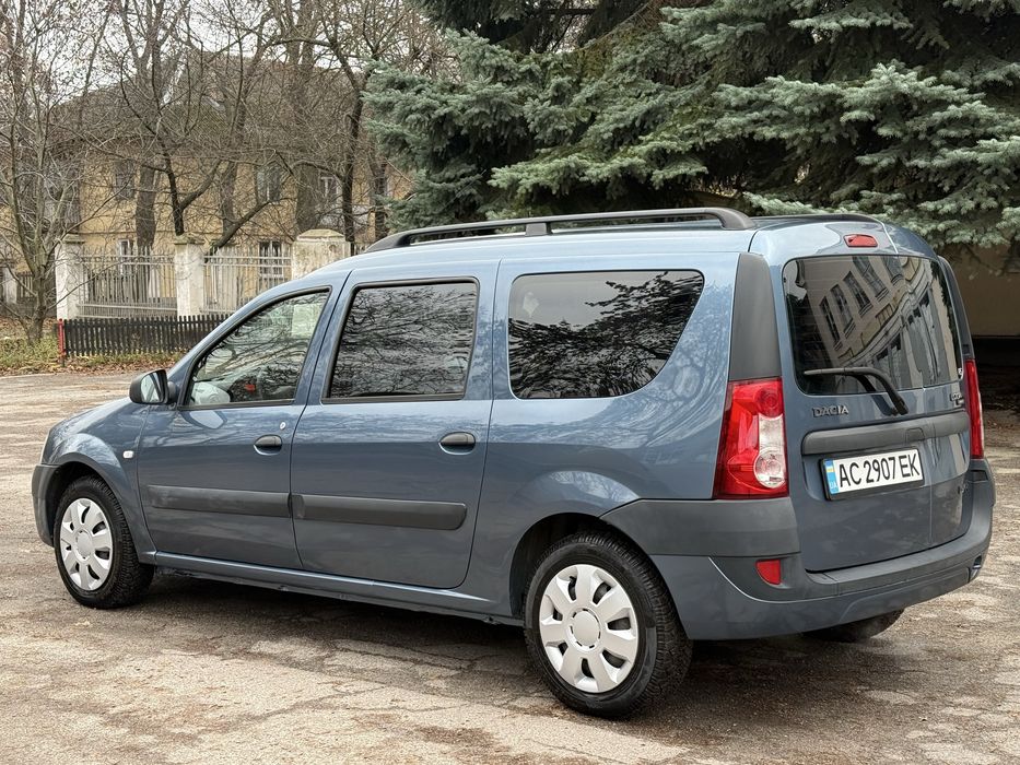 Продам       Логан