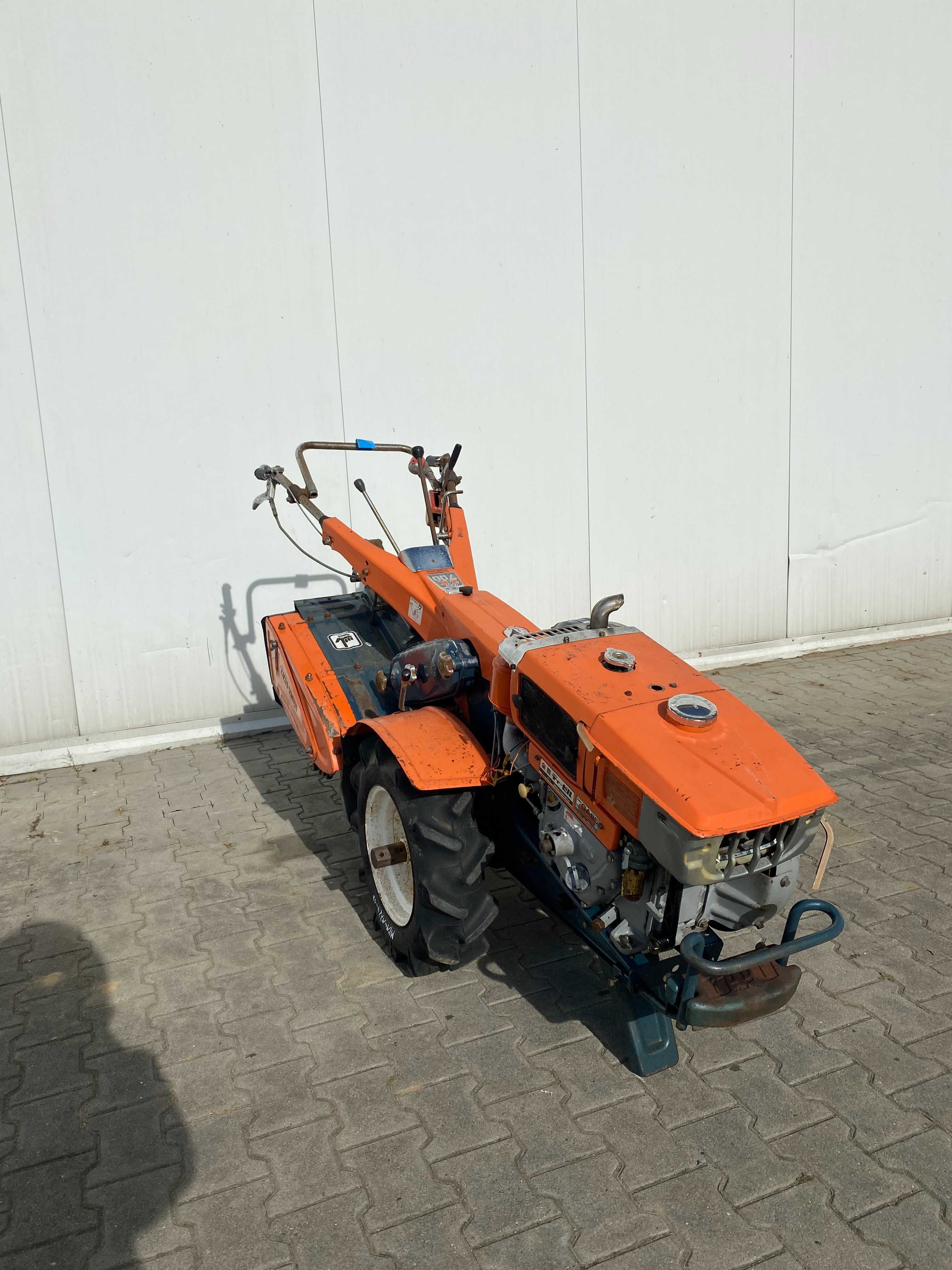 Ciągnik jednoosiowy z glebogryzarką KUBOTA GA85 *GLOBAL* M724-18