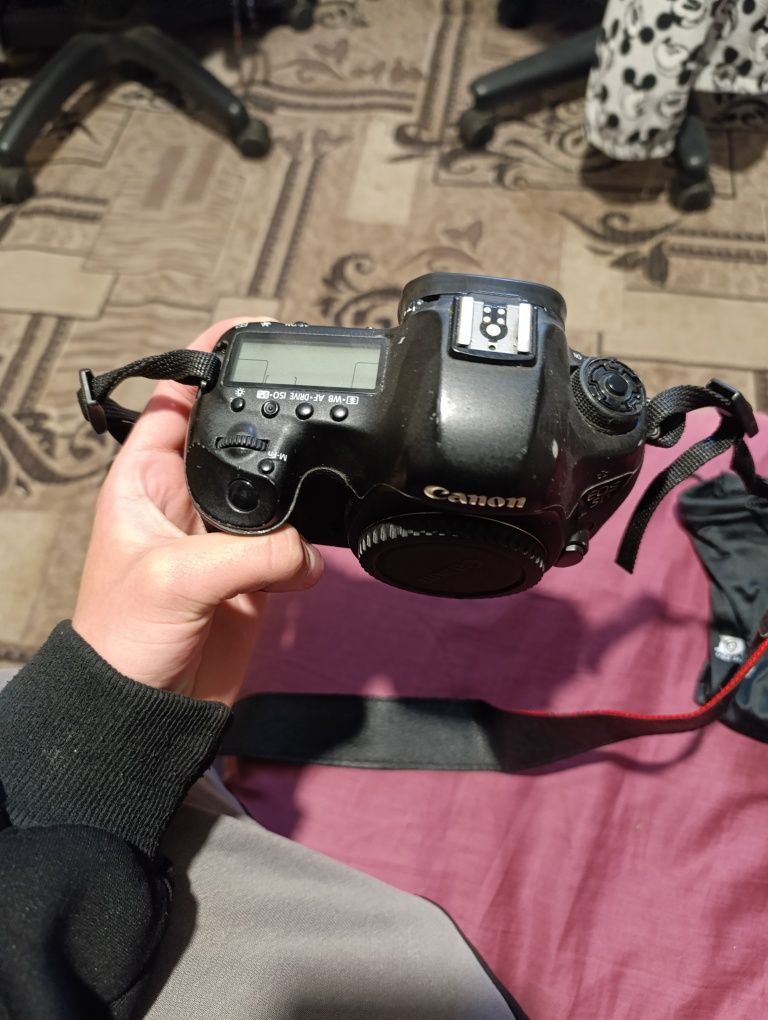 Фотоапарат Canon EOS 5D Mark III Body