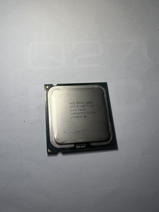 Процессор Intel Core 2 Duo E6850 LGA 775 3.0 GHz