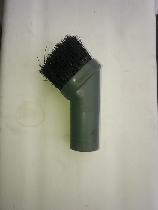 30 мм. Щетка Насадка Универсальная для Пылесоса  !