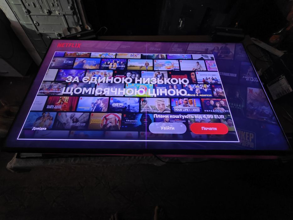 Телевизор Samsung 50" SMART WI-FI 4K