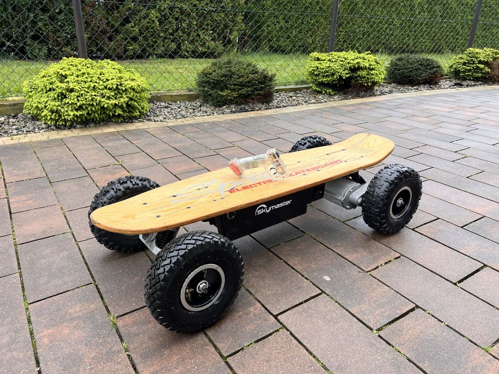 Skymaster Skateboard Deska Elektryczna