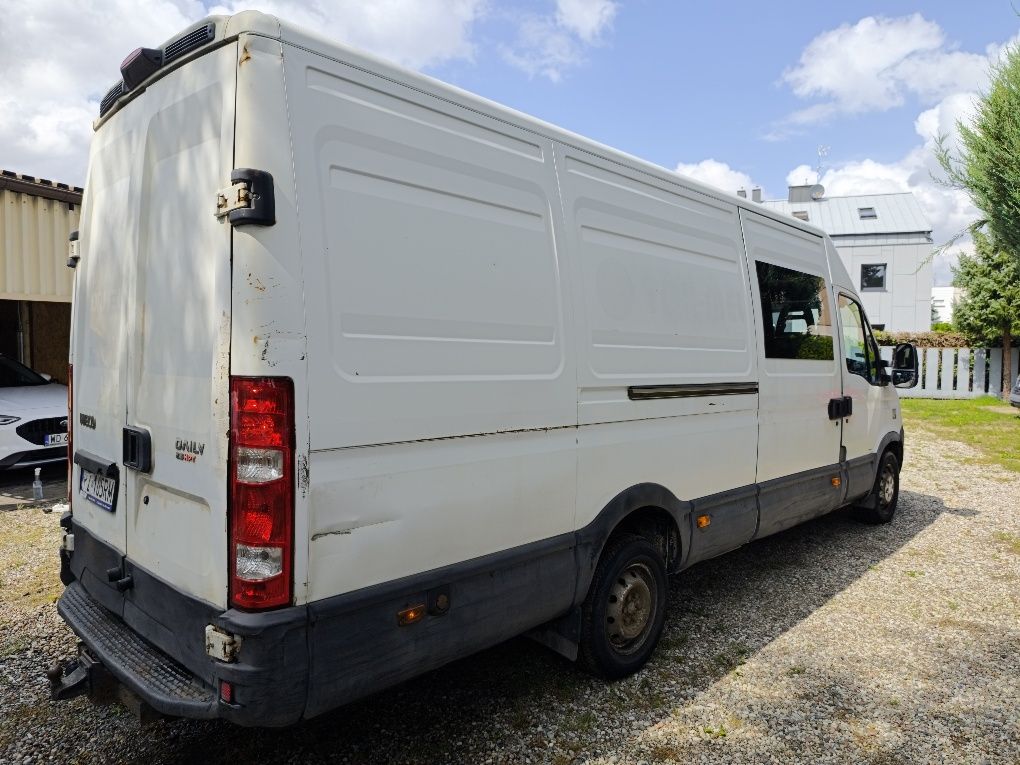 Iveco DAILY 2.3HTP - 7 osób maxi 35S14V - HAK