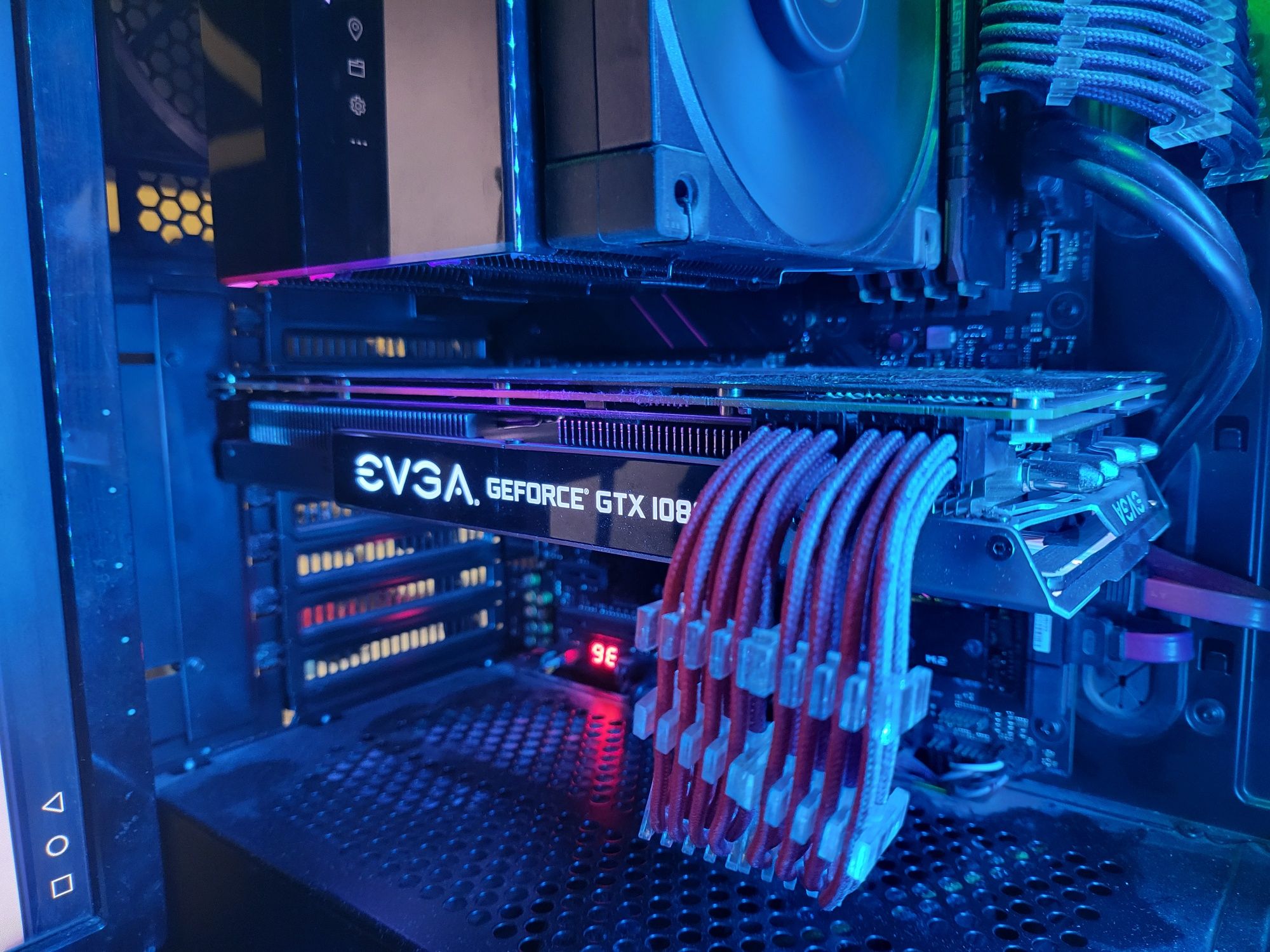 Karta graficzna GTX 1080 EVGA 8Gb komplet z pudełkiem