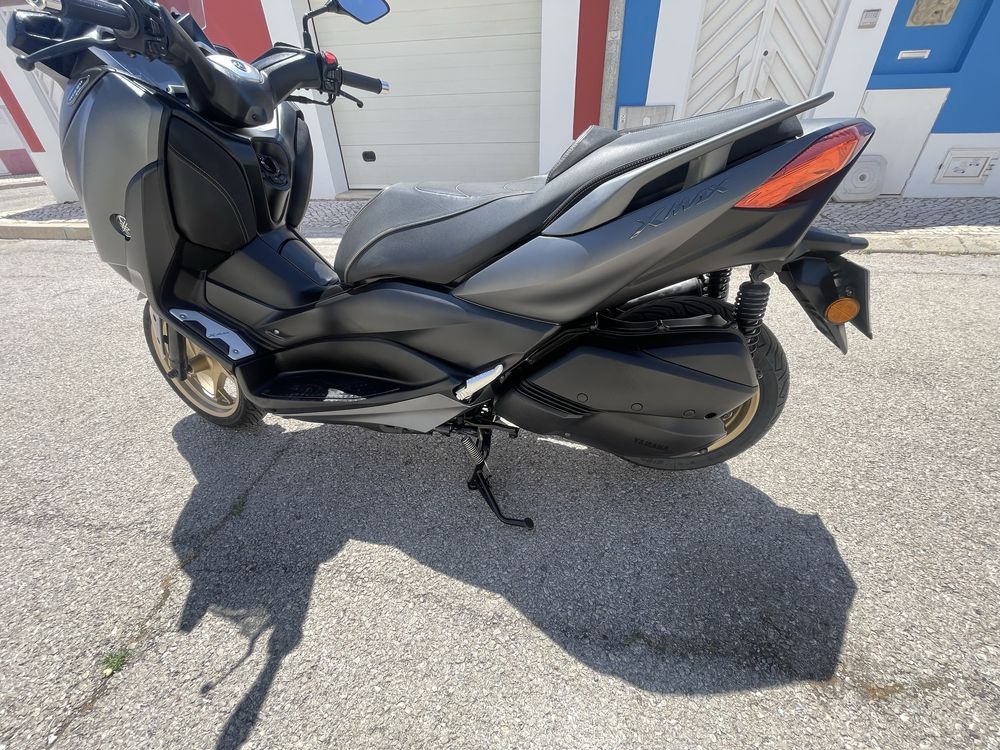 Yamaha 300 Xmax Tech Max