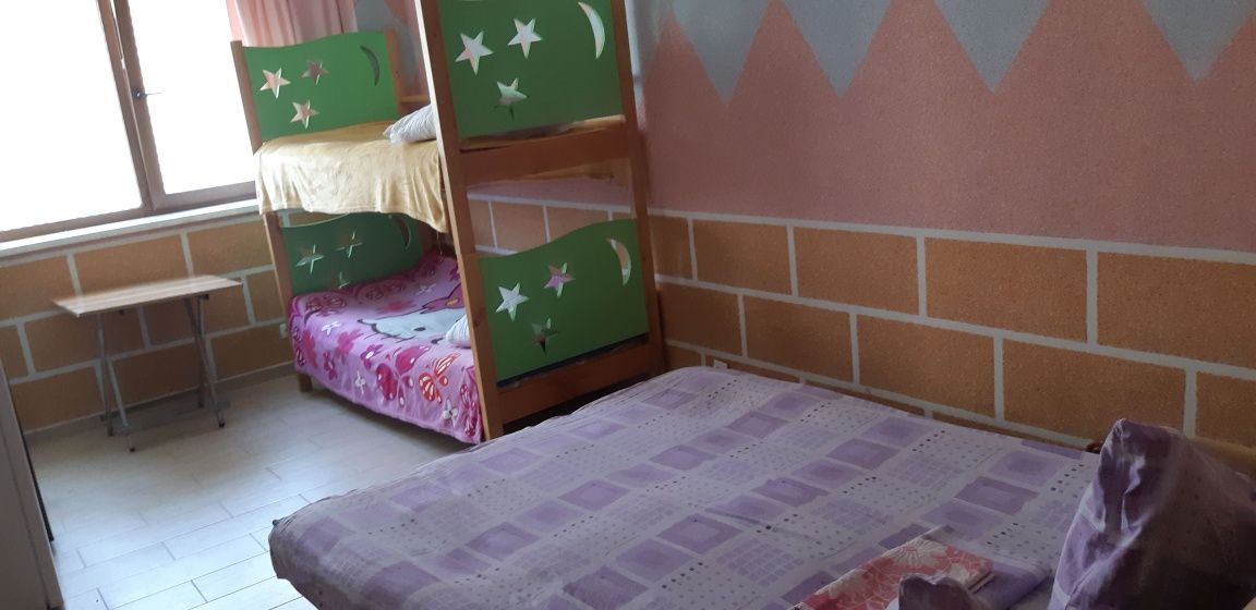 Сдам комнаты в минигостинице .пляж Аркадия фонтан 6станция