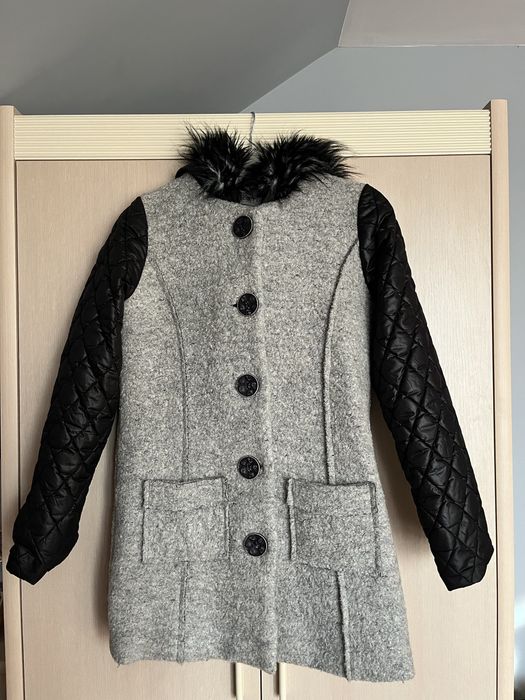 Płaszcz dla nastolatki