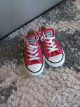 Czerwone trampki converse 28