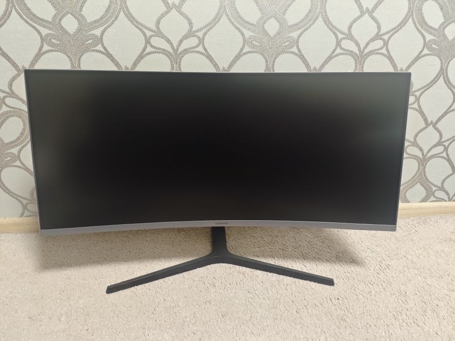 Монитор Samsung C34H890 34" Изогнутый UWQHD, 100 Гц, USB-C Идеал