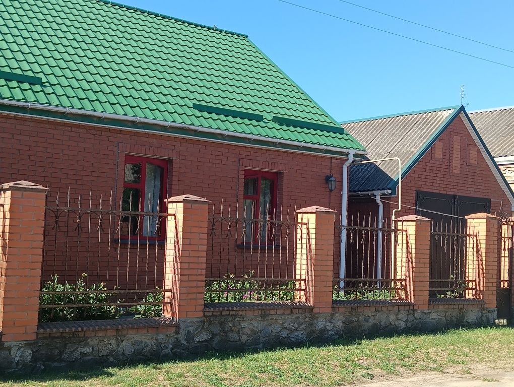 Продається будинок в с.Аджамка,Кіровоградської області.Вартість:50000$